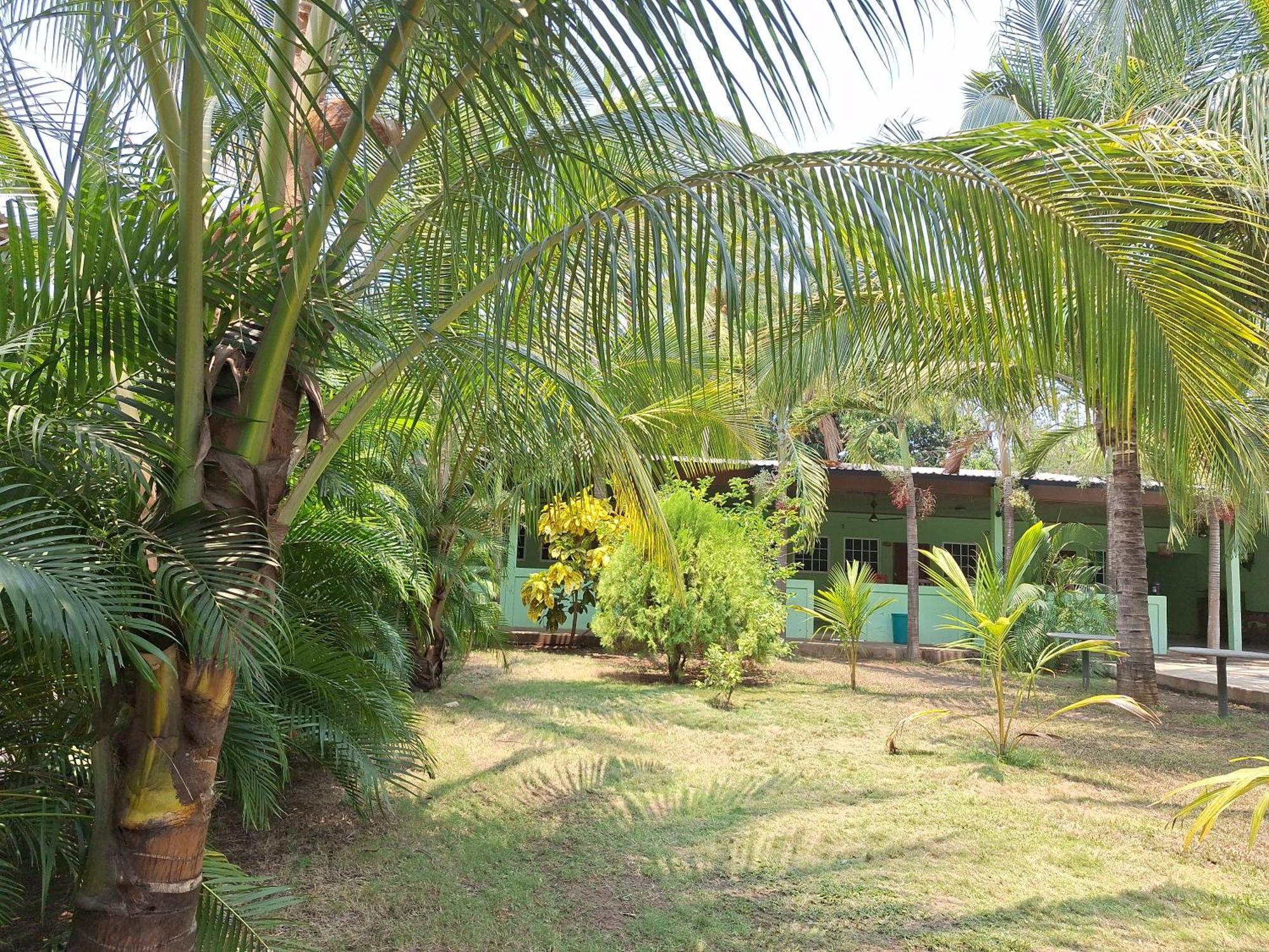 The Captains Iin Chinandega Exterior photo